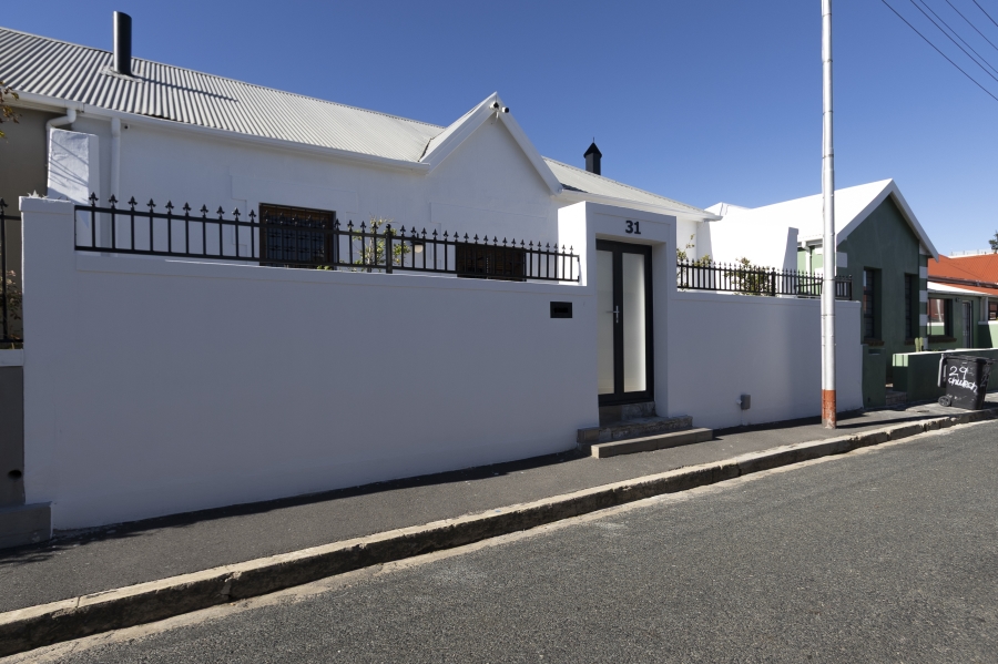 5 Bedroom Property for Sale in Strand Central Western Cape